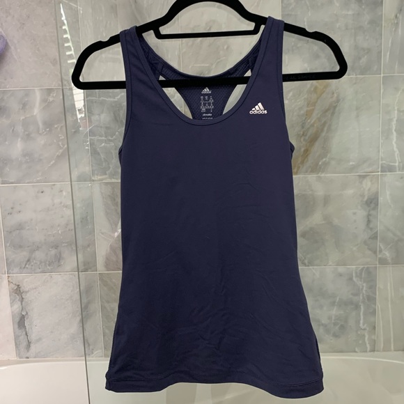 Adidas workout tank - Picture 1 of 3